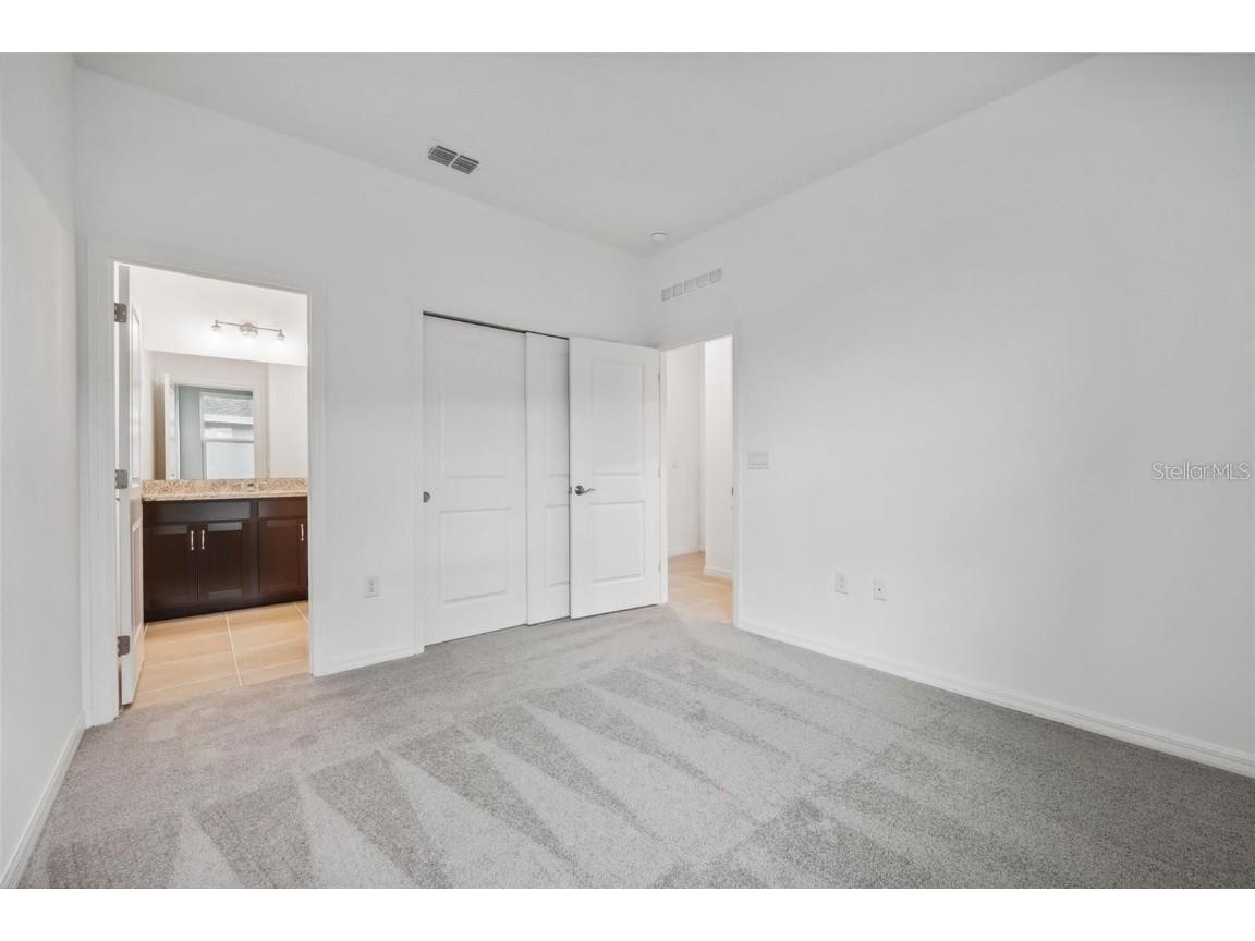 396 Shoreview Sands Avenue Mascotte FL 34753 O6366884 image19