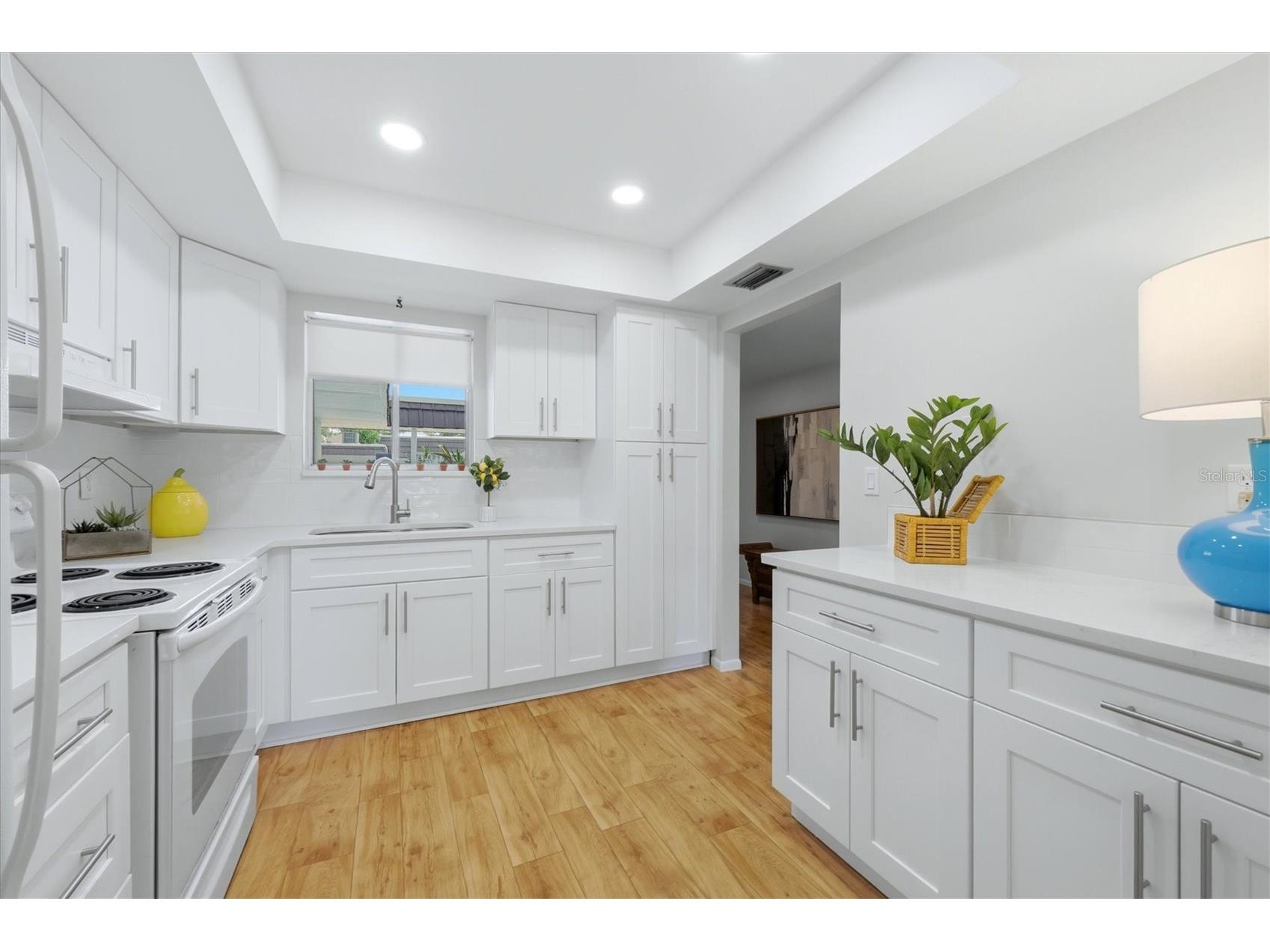 3960 Lakeside Road #156 Sarasota FL 34232 A4693592 image26