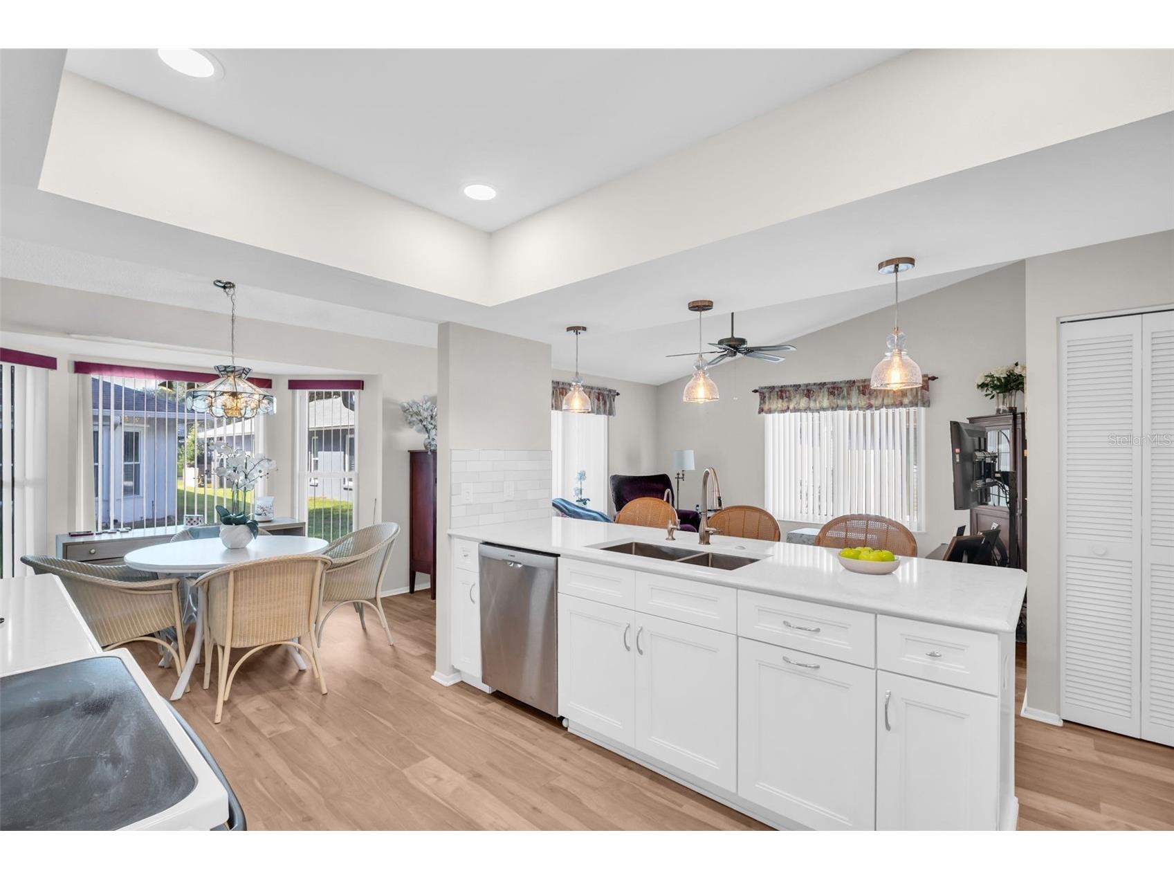 3960 Tarpon Pointe Circle Palm Harbor FL 34684 - LAKE TARPON TB8523574 image15