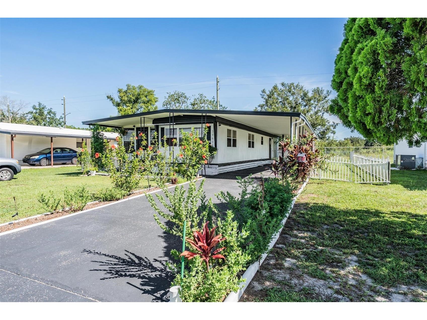 39601 Elgin Drive Zephyrhills FL 33542 TB8418227 image1