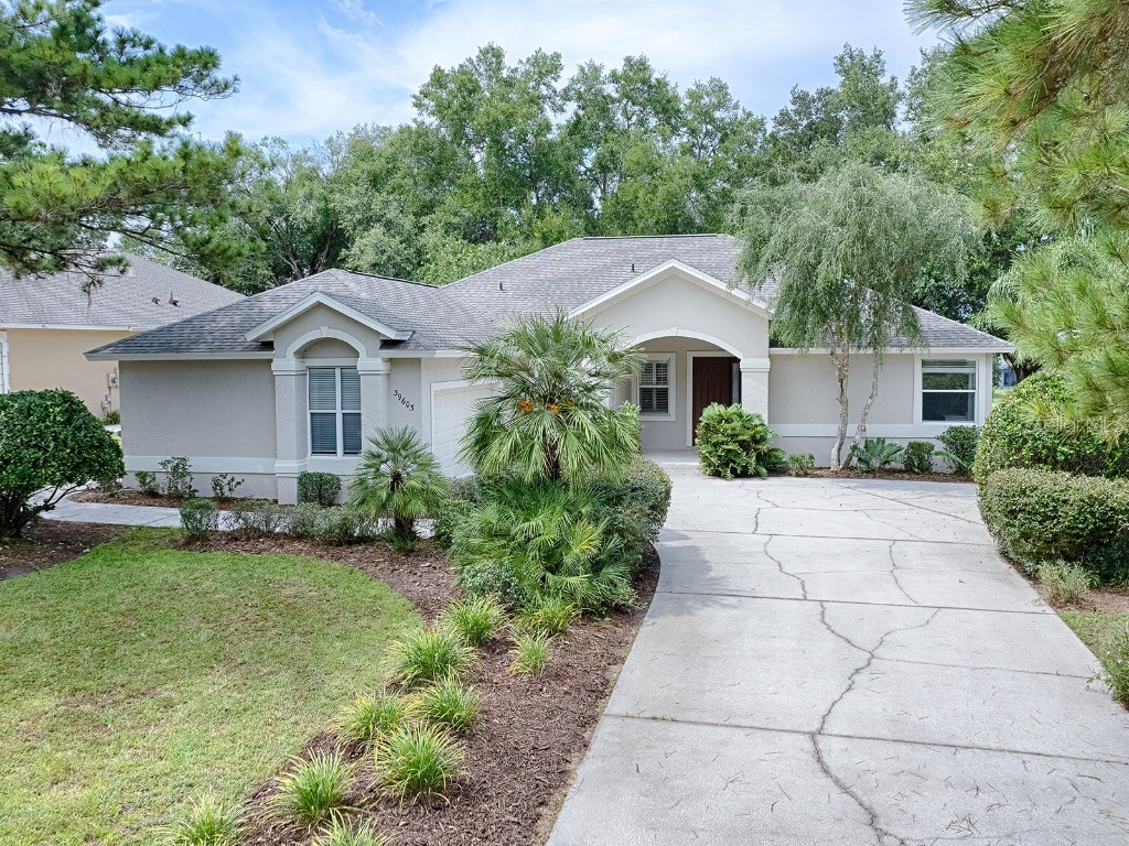 39603 Grove Heights Lady Lake FL 32159 - LAKE GRIFFIN G5085226 image1
