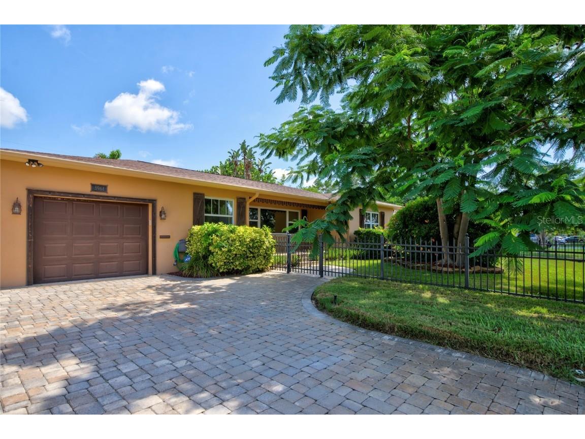 3961 26th Avenue N Saint Petersburg FL 33713 U8209315 image1
