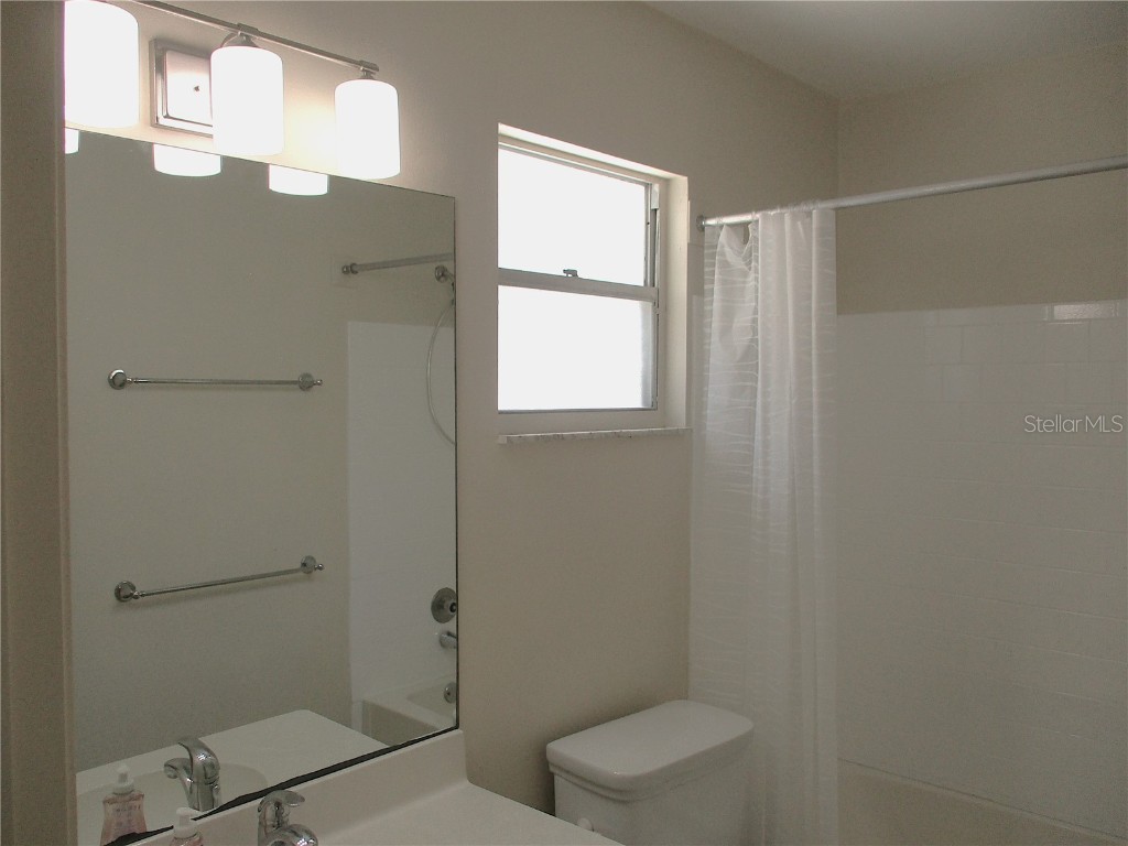 3961 Ashwood Lane #44 Sarasota FL 34232 A4626435 image25