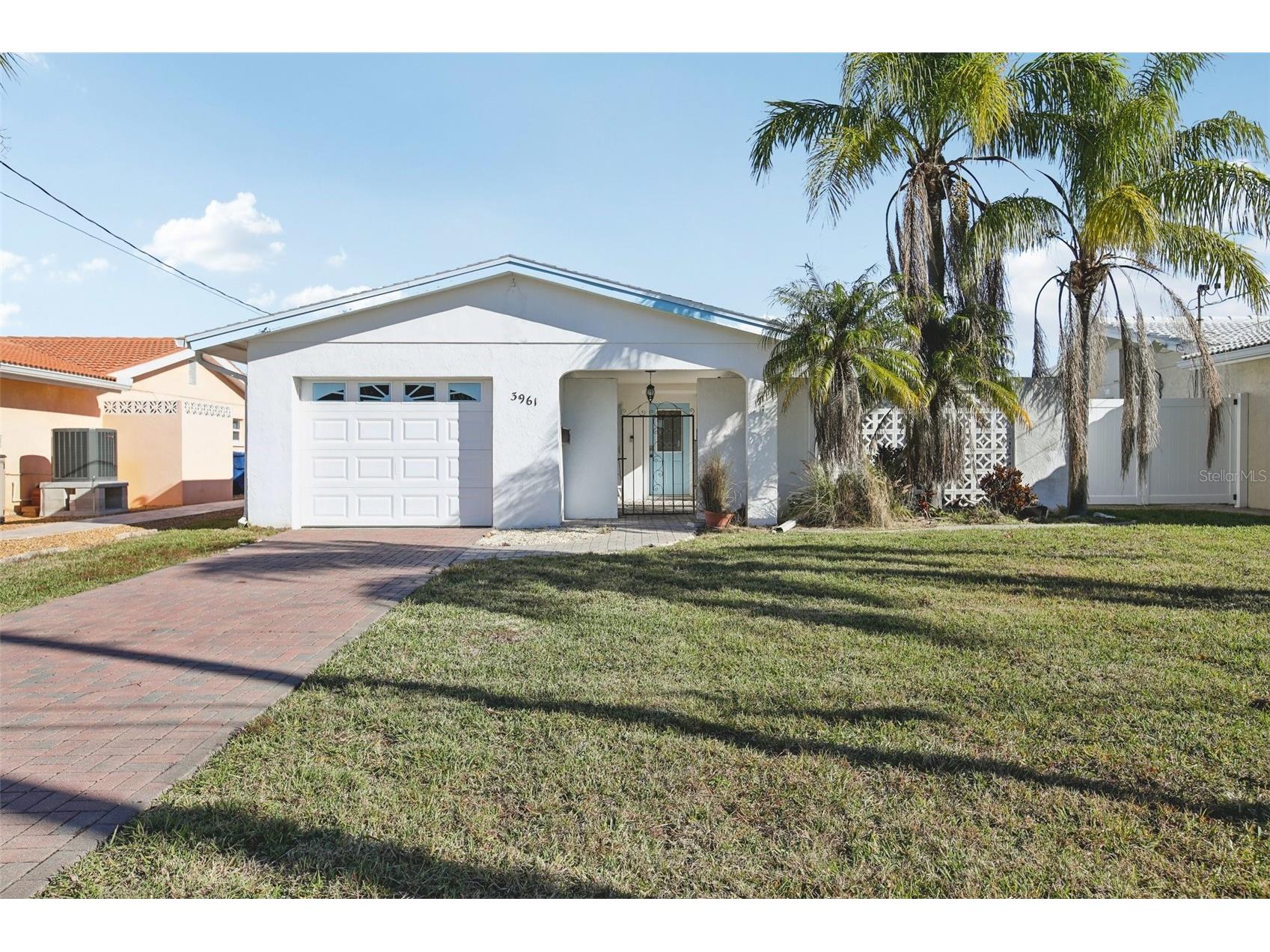 3961 Headsail Drive New Port Richey FL 34652 TB8463855 image1