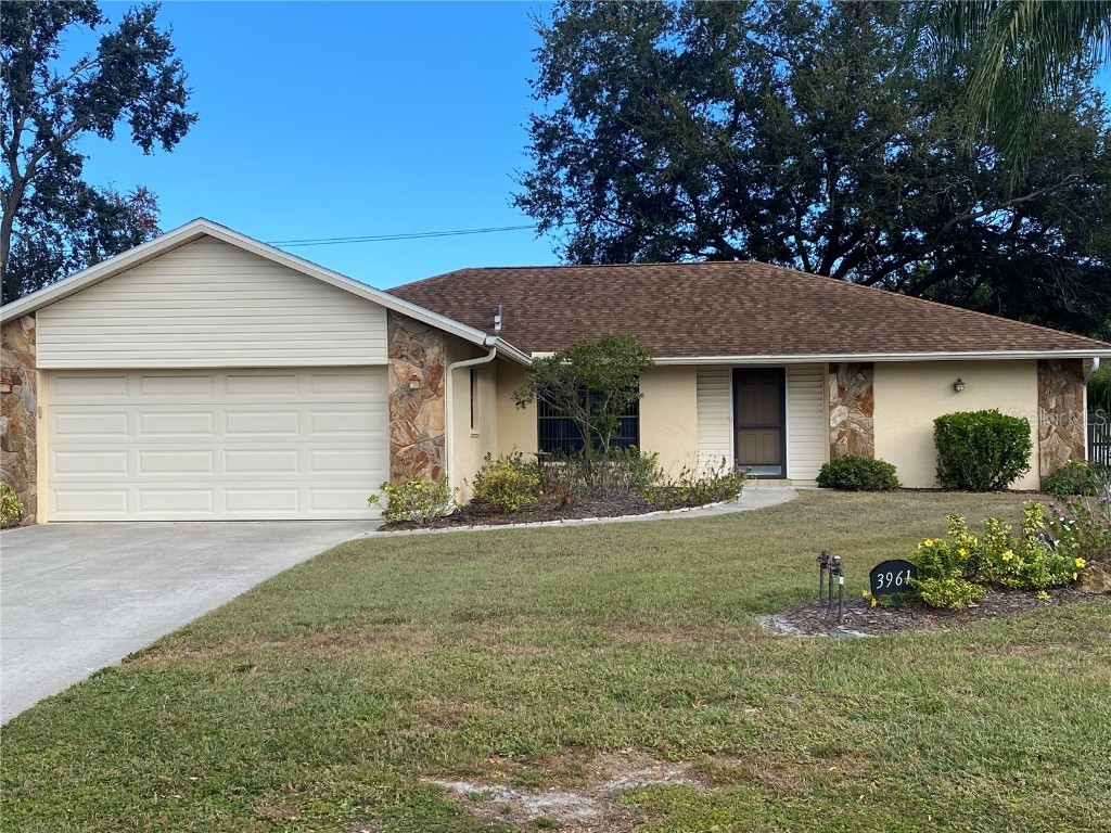 3961 Helene Street Sarasota FL 34233 A4588109 image1