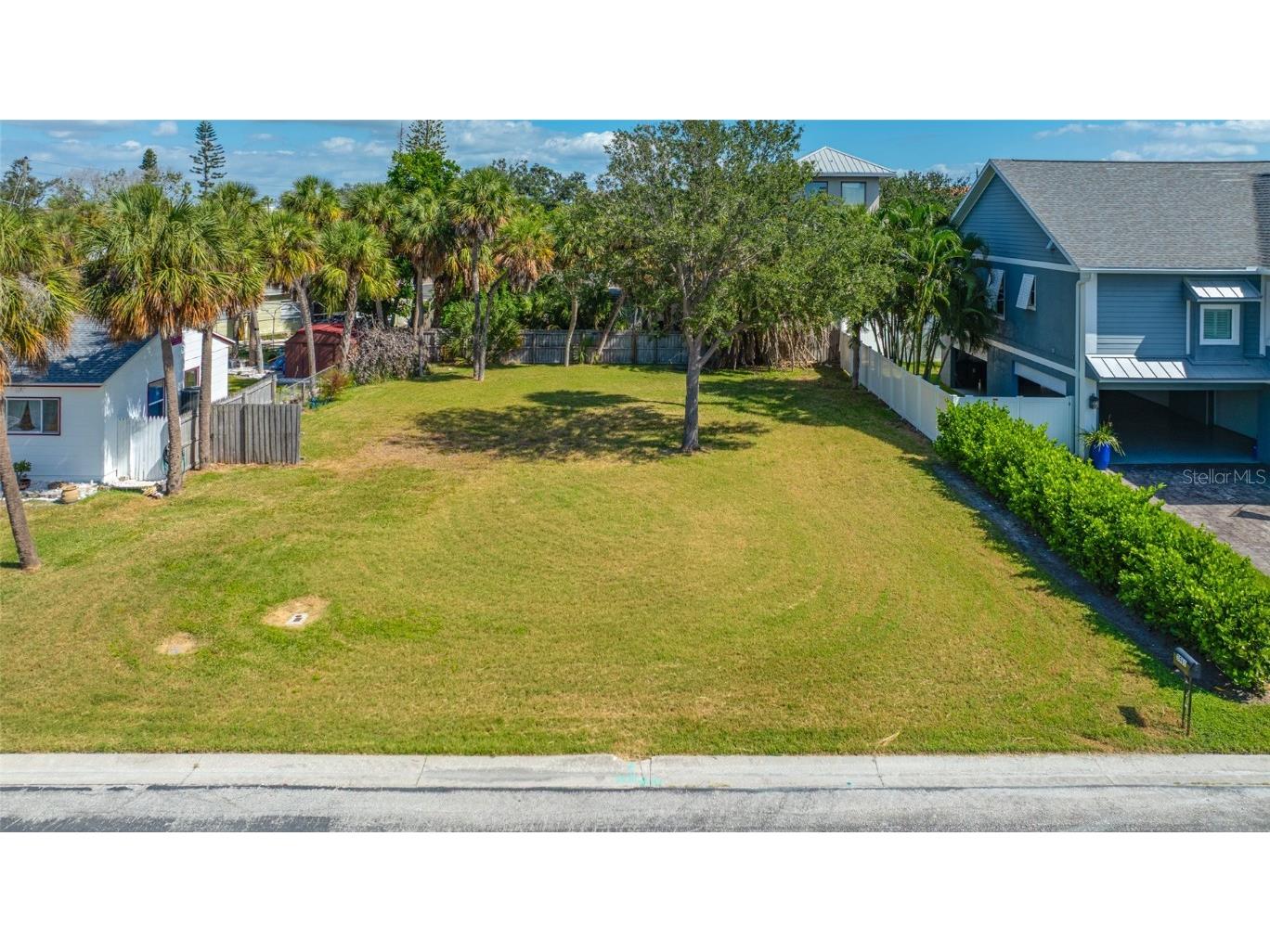 3961 Oleander Way Saint Pete Beach FL 33706 TB8439123 image1
