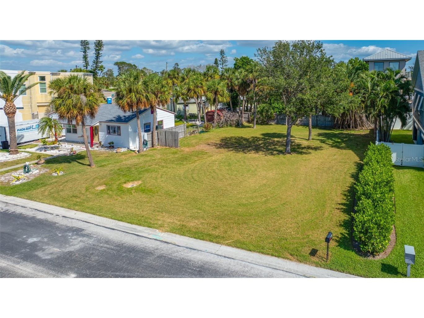 3961 Oleander Way Saint Pete Beach FL 33706 TB8439123 image7