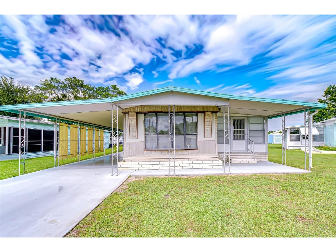 39613 Sterling Drive Zephyrhills FL 33542 TB8433076 image1