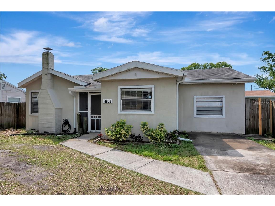 3962 42nd Avenue N Saint Petersburg FL 33714 T3364562 image1