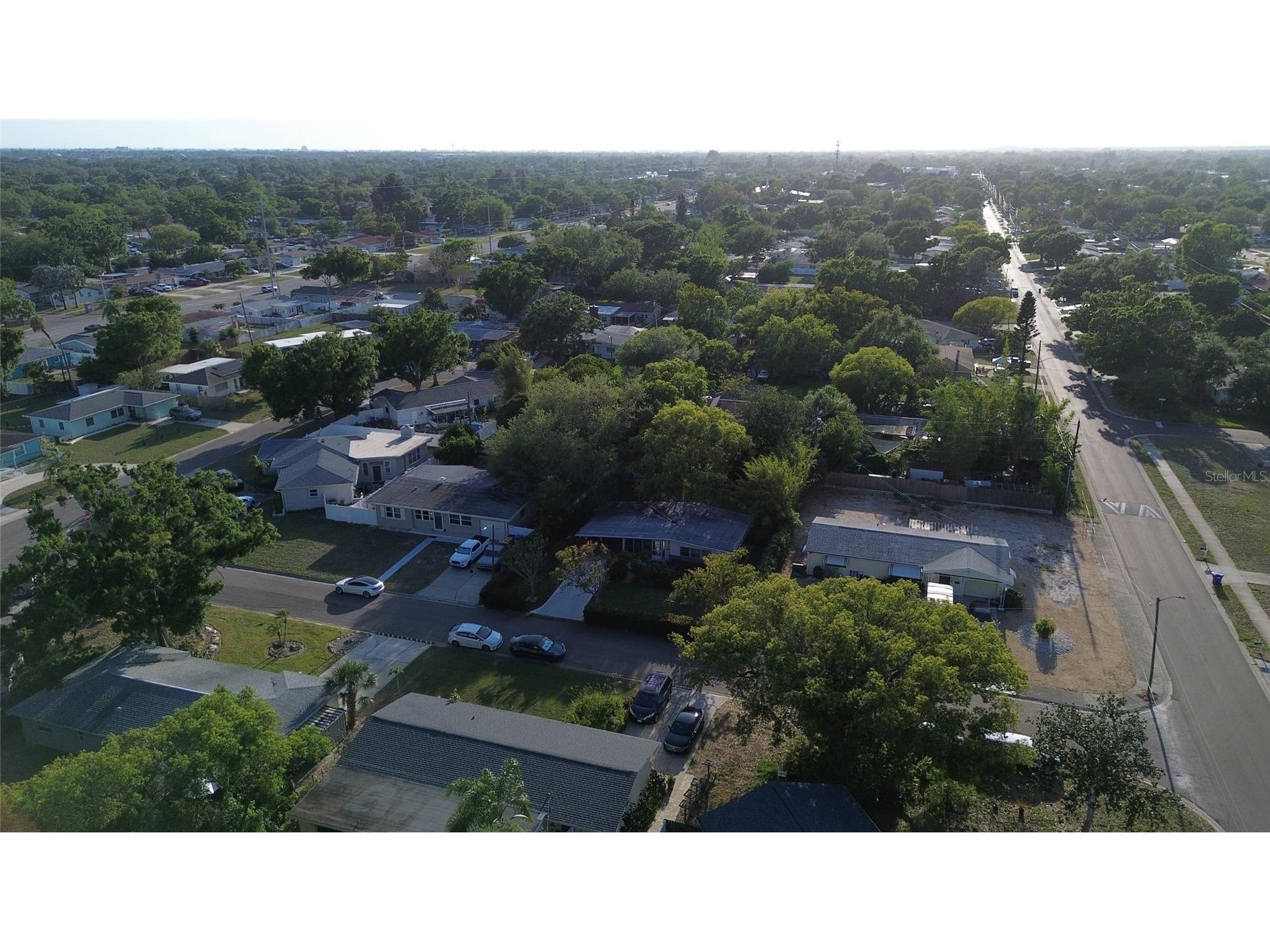 3962 60th Street N Saint Petersburg FL 33709 TB8496996 image47