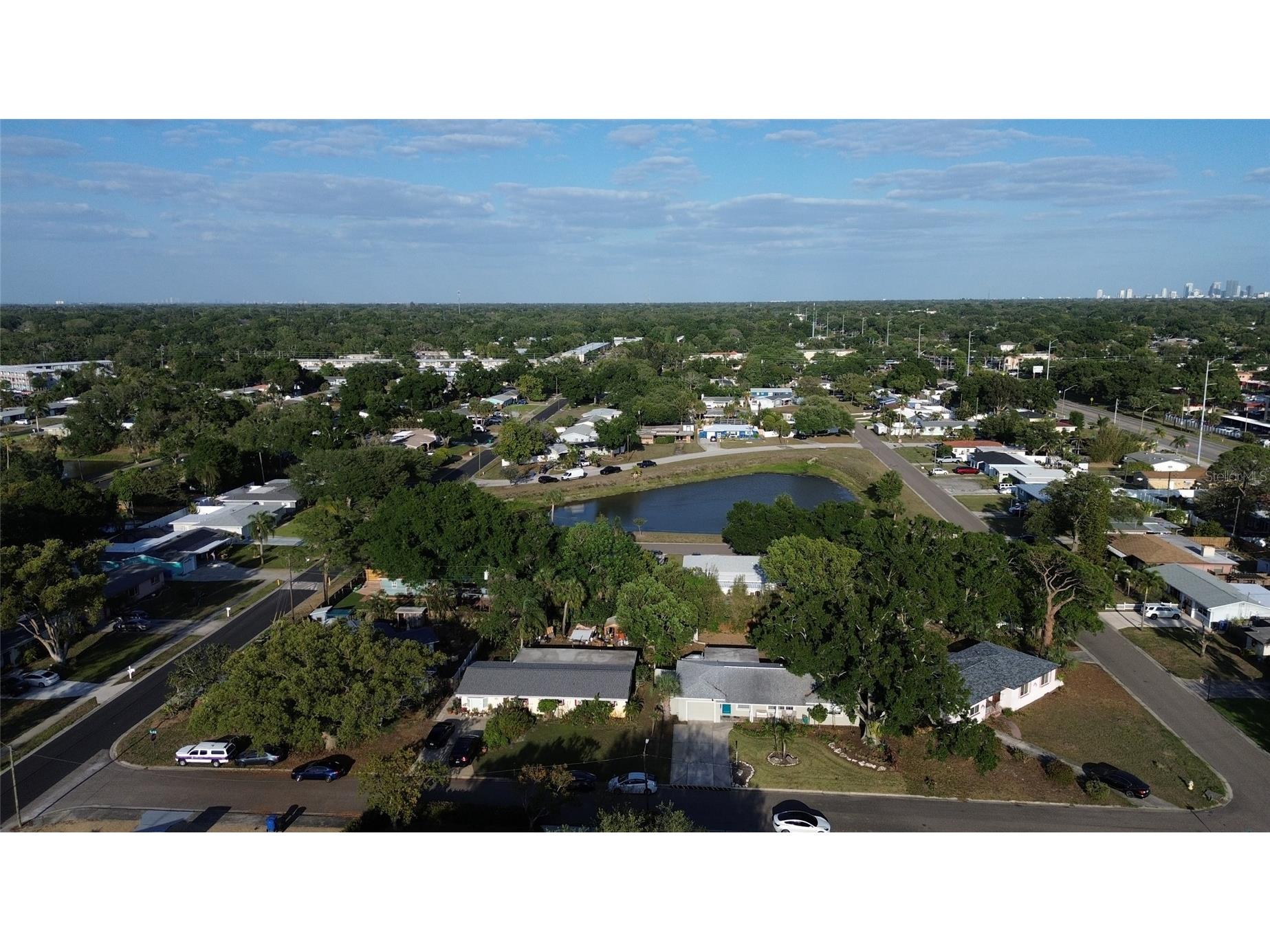 3962 60th Street N Saint Petersburg FL 33709 TB8496996 image48