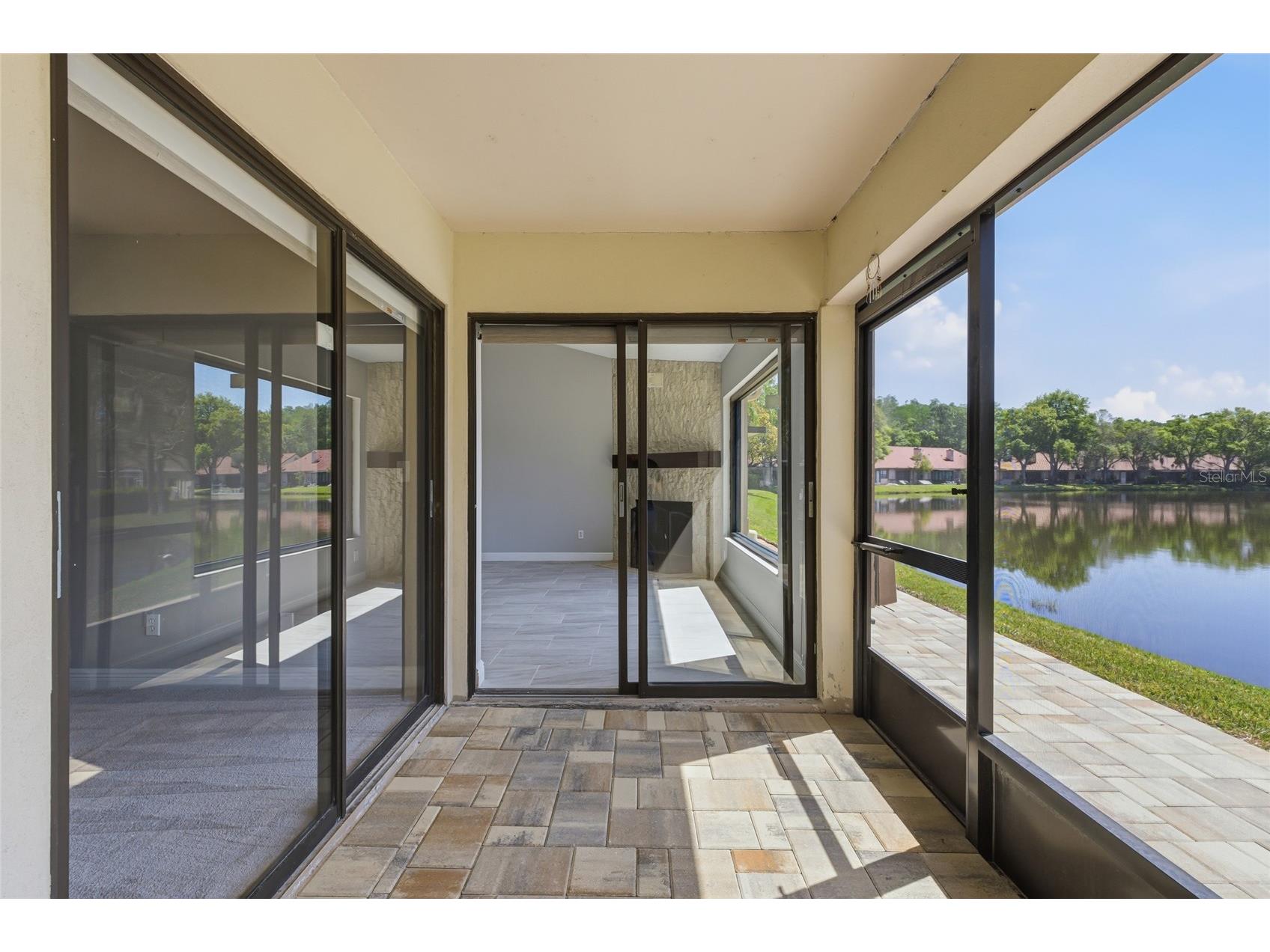 3962 Mermoor Drive Palm Harbor FL 34685 TB8514486 image4