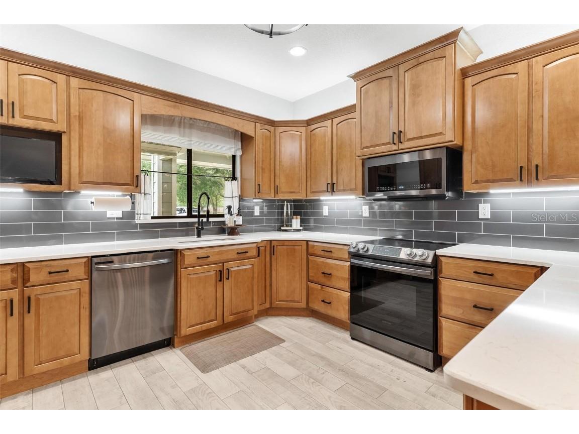 39623 County Road 439 Umatilla FL 32784 - LAKE MURPHY G5103183 image13