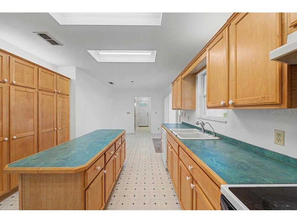 39628 Otis Allen Road Zephyrhills FL 33540 TB8525881 image19