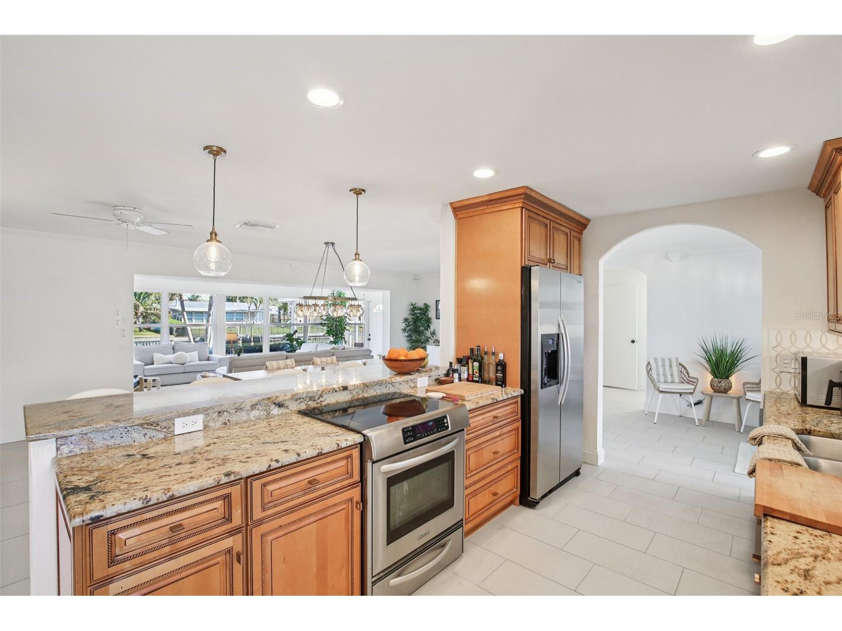 3963 14th Street NE Saint Petersburg FL 33703 - TAMPA BAY TB8472201 image13