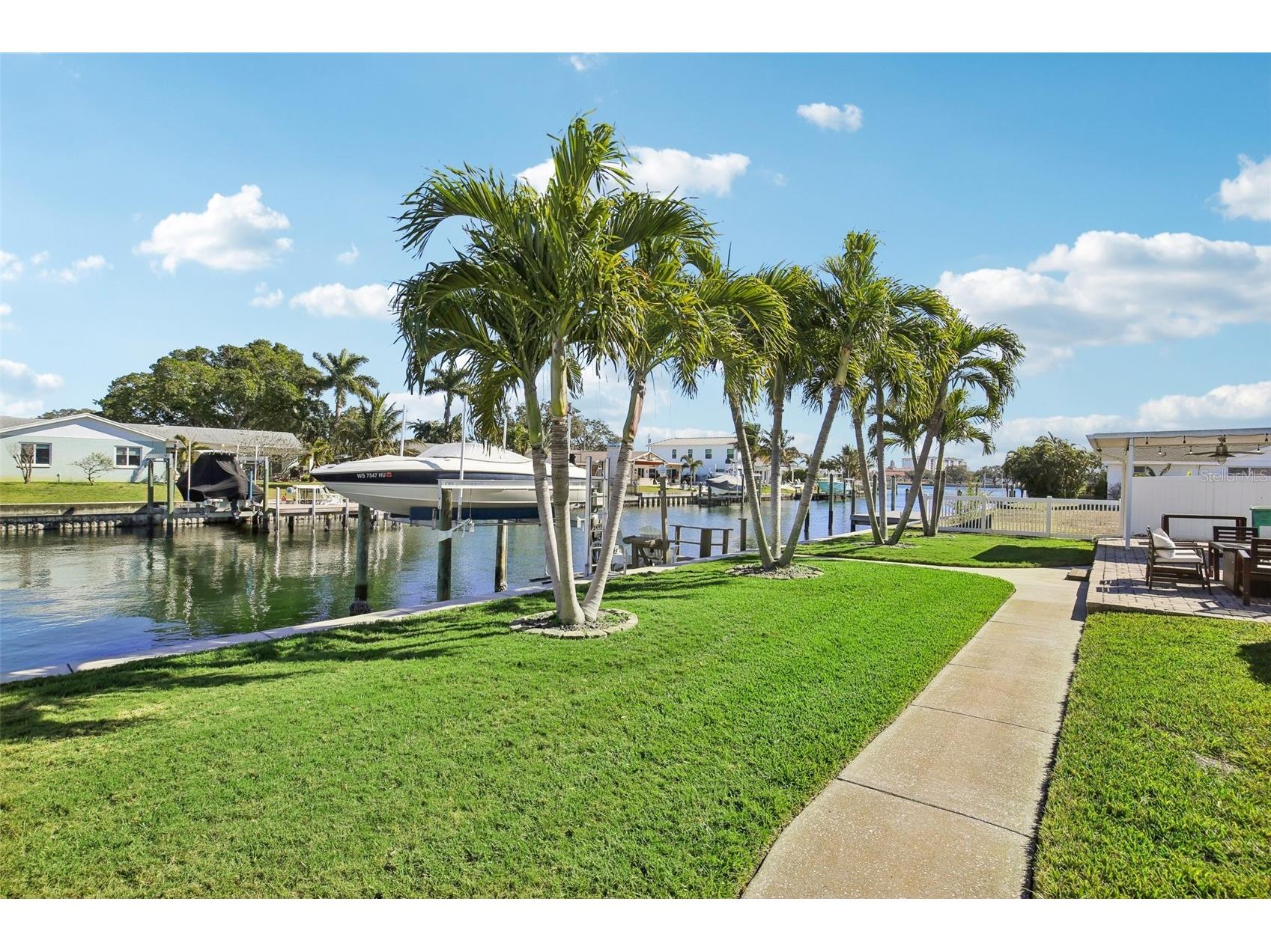3963 14th Street NE Saint Petersburg FL 33703 - TAMPA BAY TB8472201 image4
