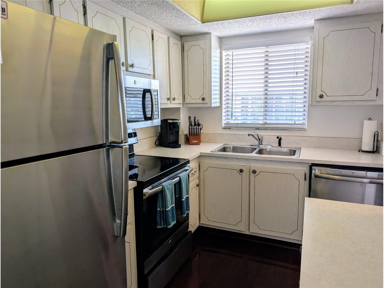 3963 Lake Bayshore Drive #F-414 Bradenton FL 34205 A4695508 image3