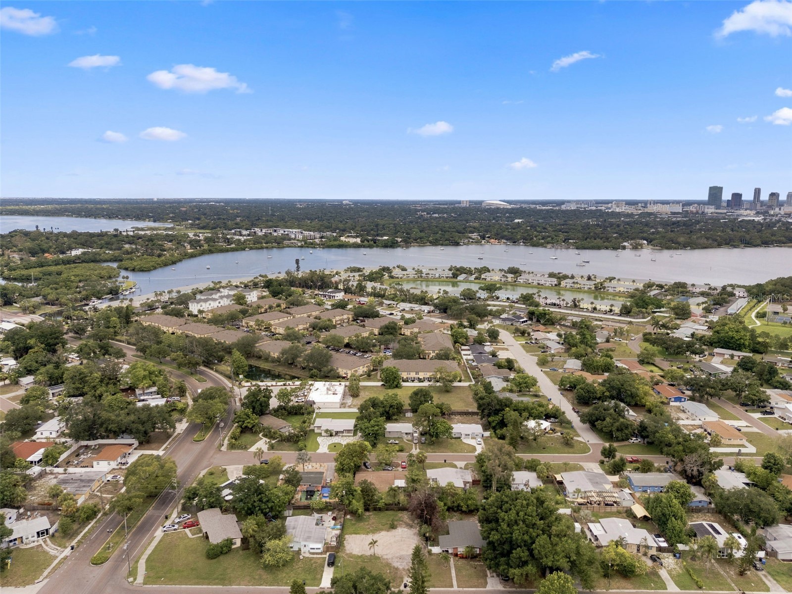 3963 Neptune Drive SE Saint Petersburg FL 33705 TB8526721 image10
