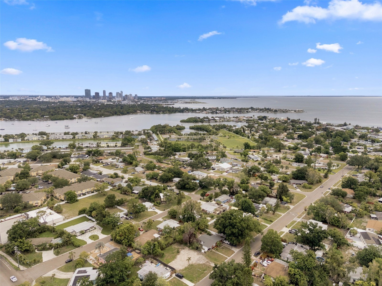 3963 Neptune Drive SE Saint Petersburg FL 33705 TB8526721 image11