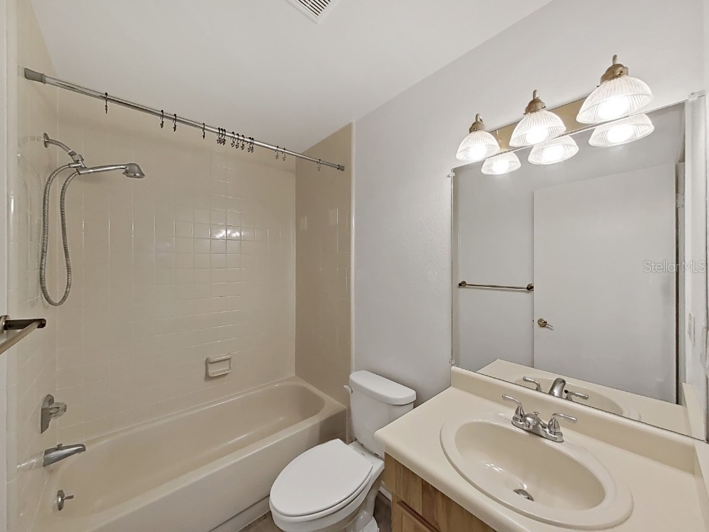 3964 Dream Oak Place #203 Tampa FL 33613 TB8403518 image23