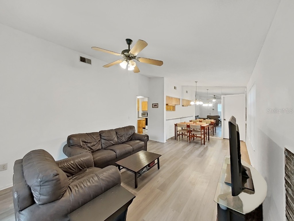 3964 Dream Oak Place #203 Tampa FL 33613 TB8403518 image9