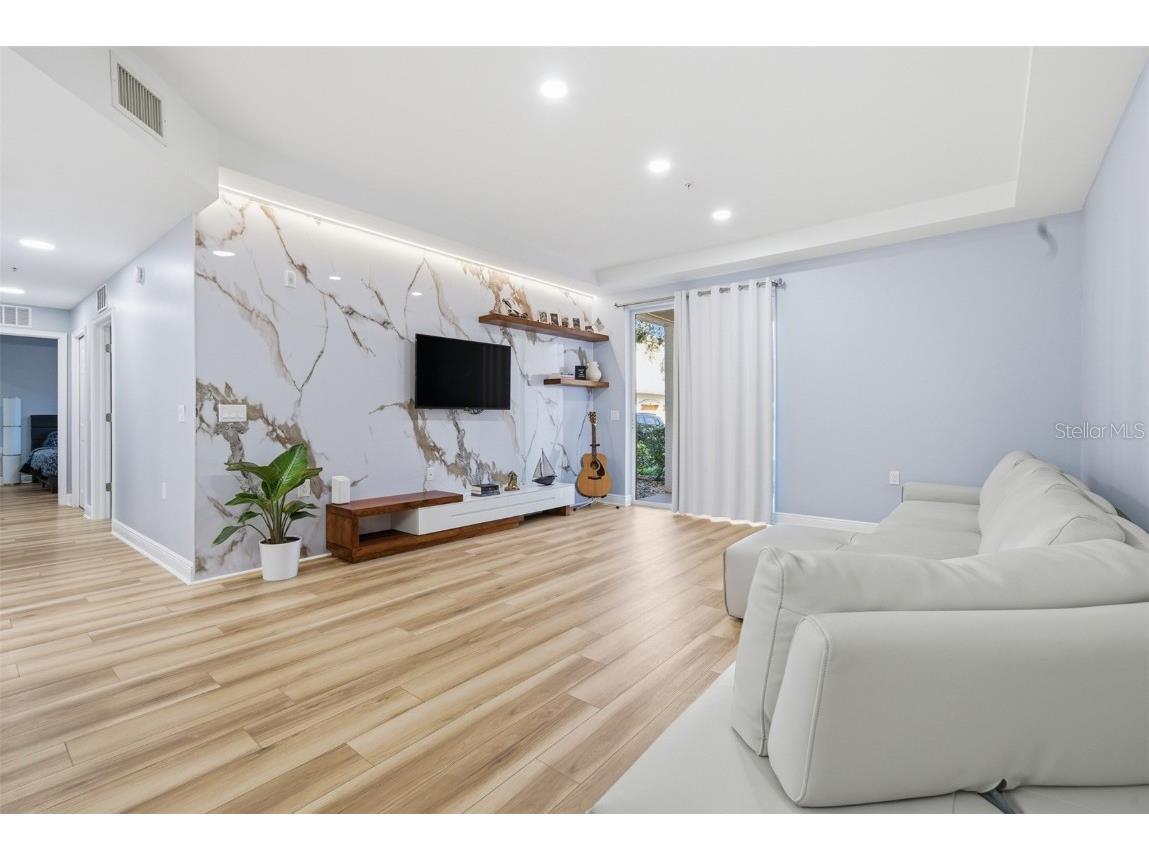 3964 Pomodoro Circle #104 Cape Coral FL 33909 C7517612 image4