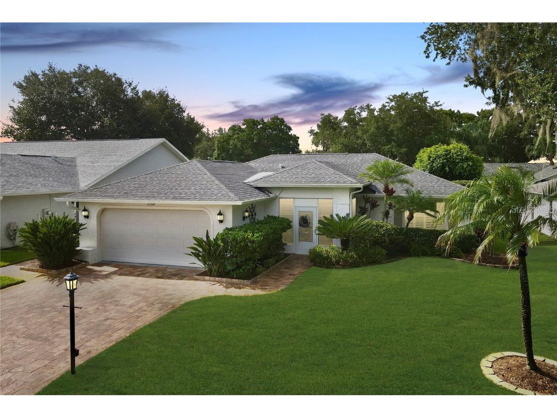 3964 Tarpon Pointe Circle Palm Harbor FL 34684 U8206986 image1