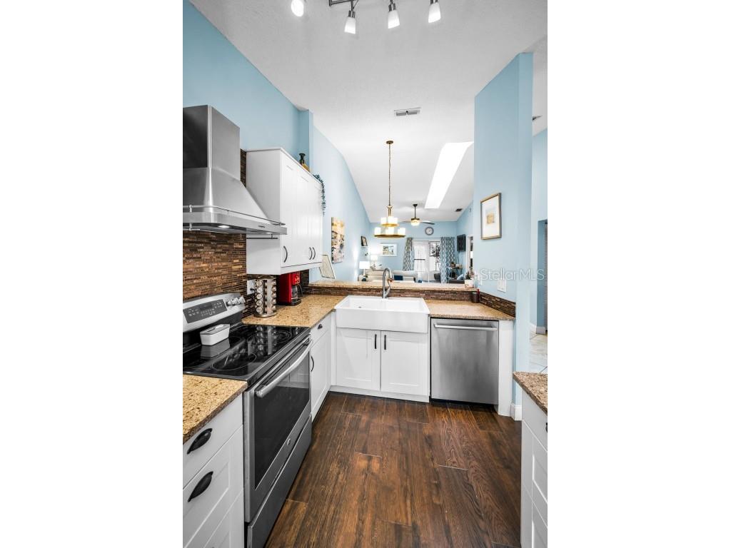 39650 Us Highway 19 N #1012 Tarpon Springs FL 34689 TB8438587 image28