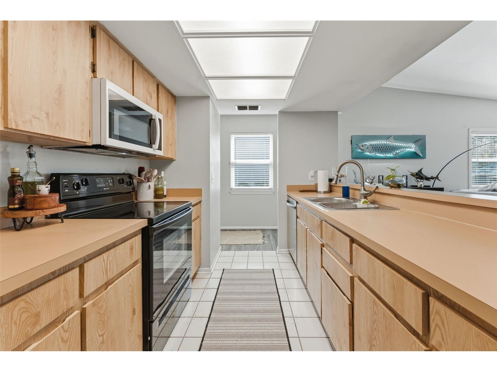 39650 Us Highway 19 N #141 Tarpon Springs FL 34689 TB8482827 image7
