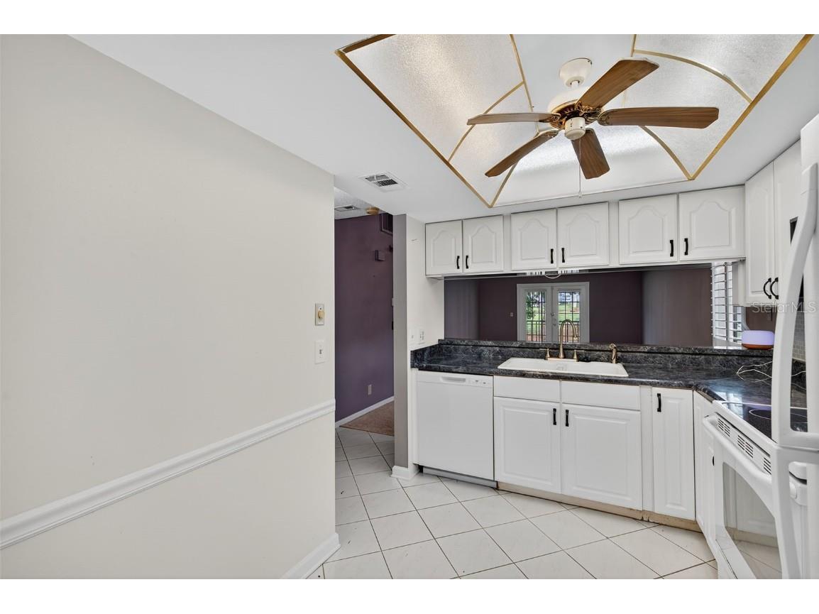 39650 Us Highway 19 N #584 Tarpon Springs FL 34689 TB8414706 image17