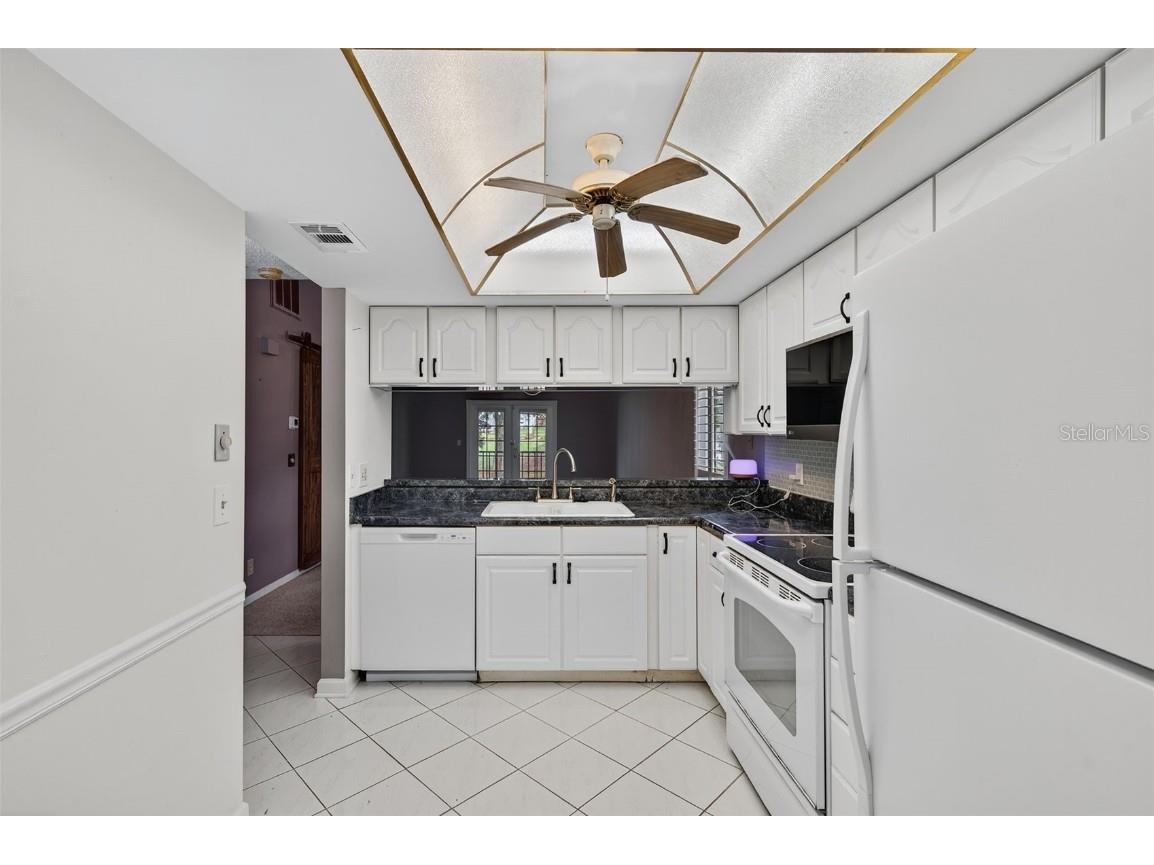 39650 Us Highway 19 N #584 Tarpon Springs FL 34689 TB8414706 image19