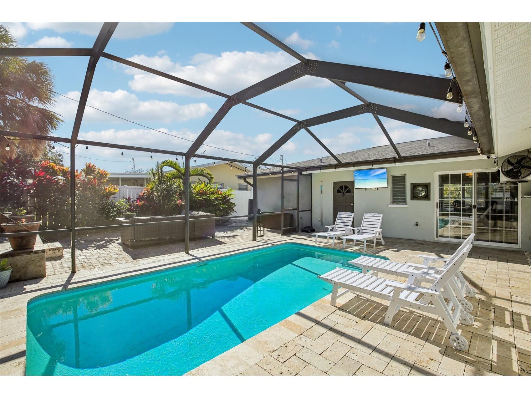 3966 High Bluff Drive Largo FL 33770 TB8466262 image32