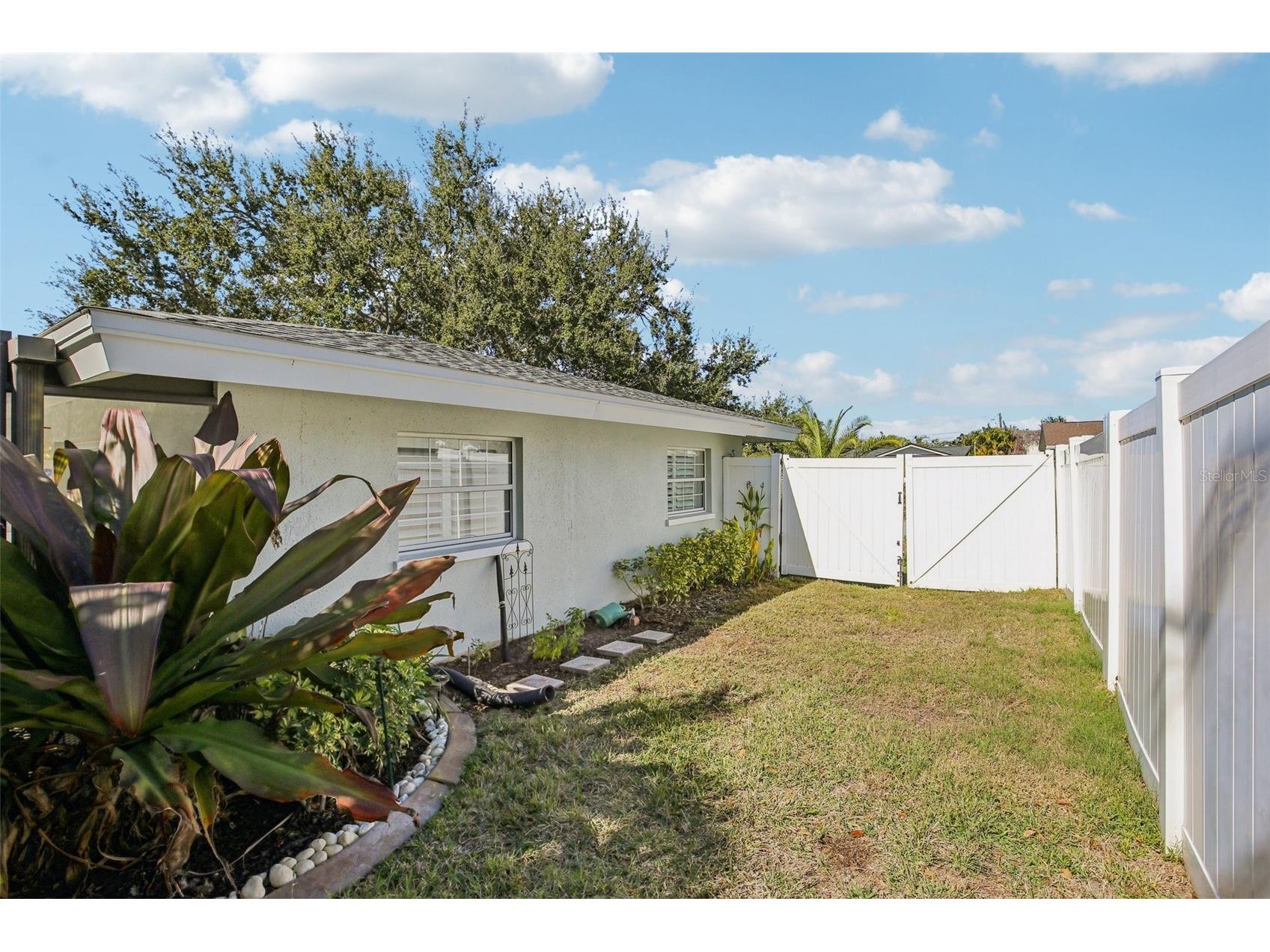 3966 High Bluff Drive Largo FL 33770 TB8466262 image35