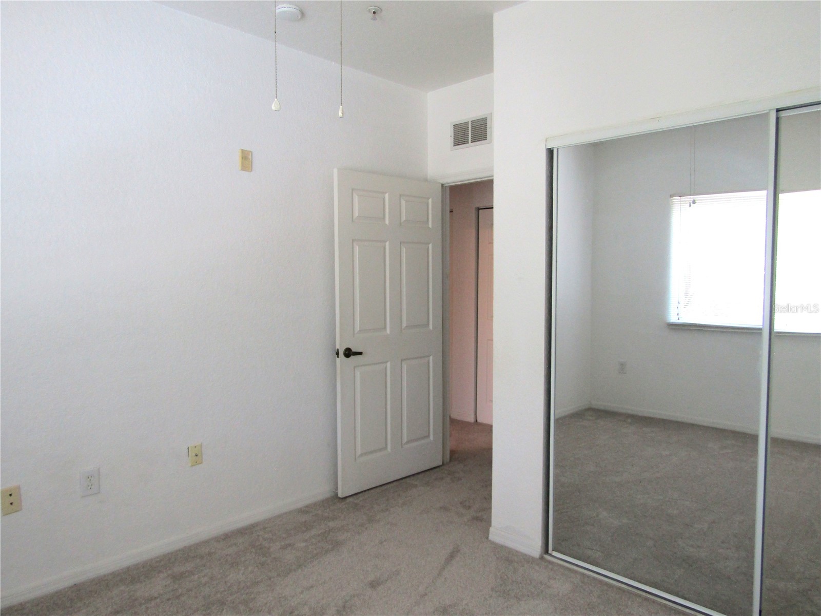 3966 Mediterranea Circle #421 Sarasota FL 34233 A4693807 image16
