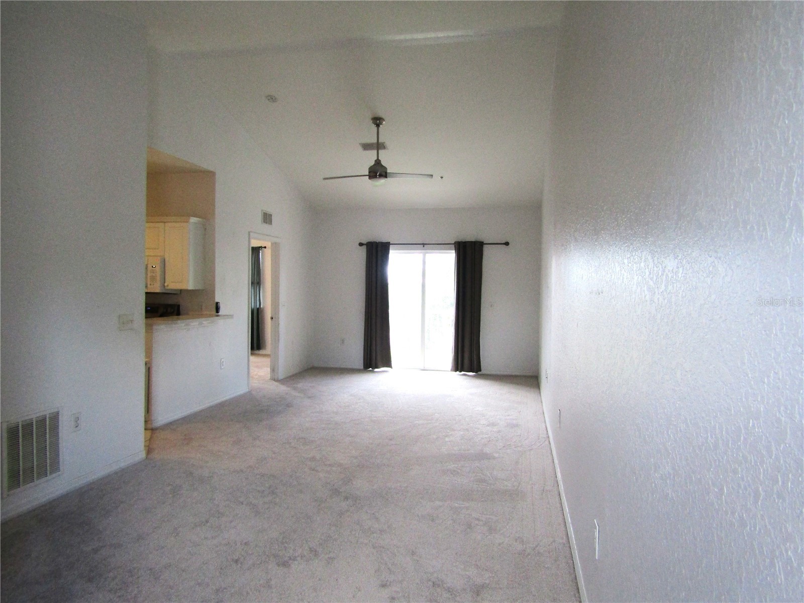 3966 Mediterranea Circle #421 Sarasota FL 34233 A4693807 image3