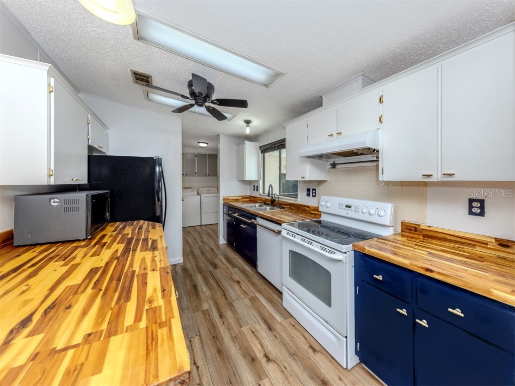 397 Catamaran Court North Port FL 34287 N6141772 image10