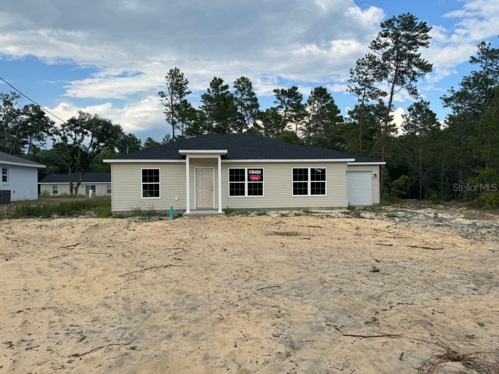 397 Fisher Road Ocklawaha FL 32179 OM673478 image1