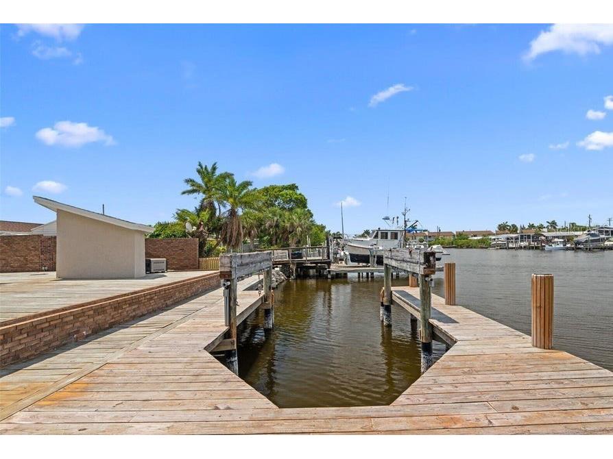 397 Milford Point Drive Merritt Island FL 32952 - PELICAN CREEK AND BANANA RIVER O6361336 image56