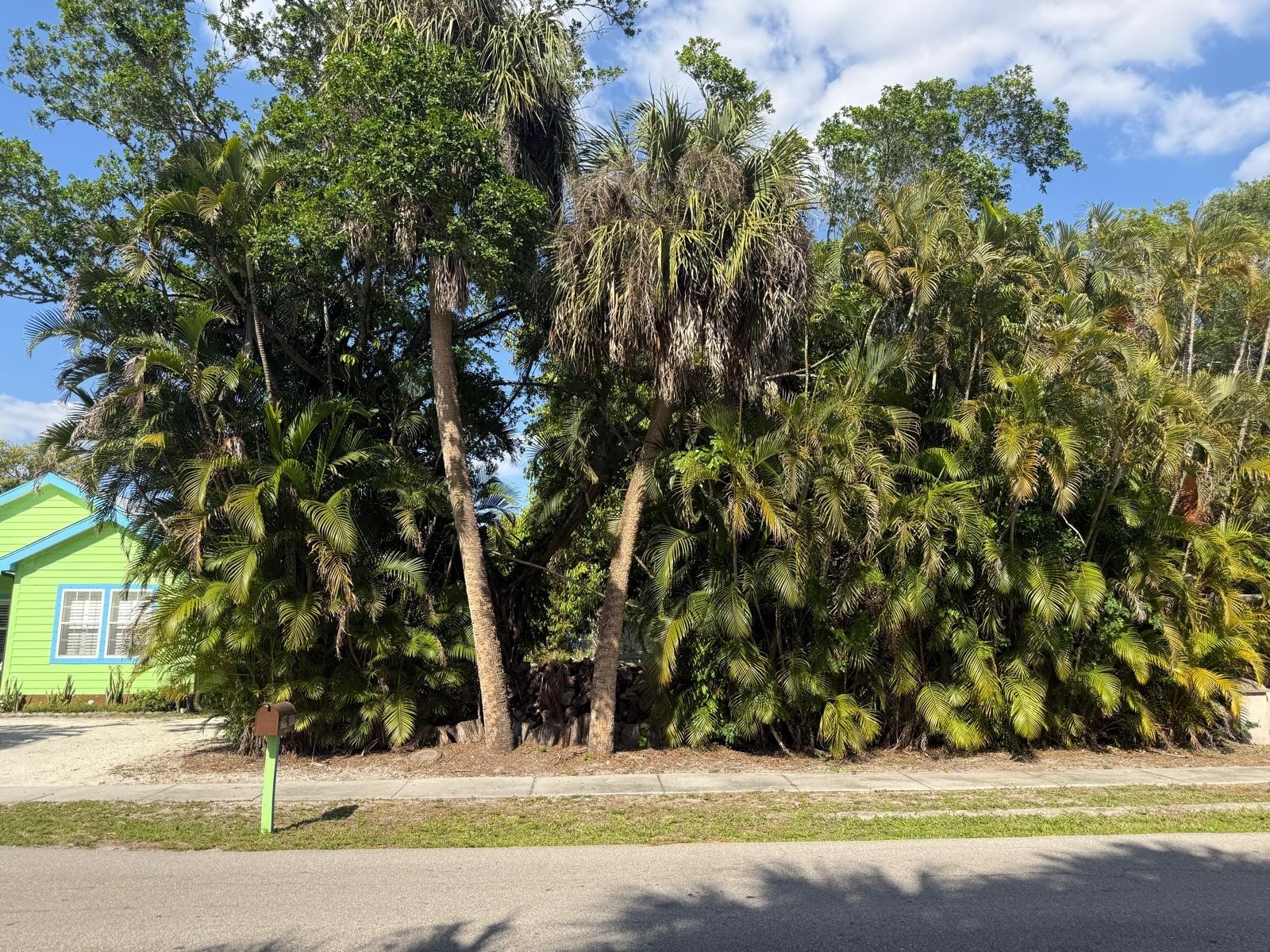 397 Miramar Road Fort Myers FL 33905 TB8497568 image3