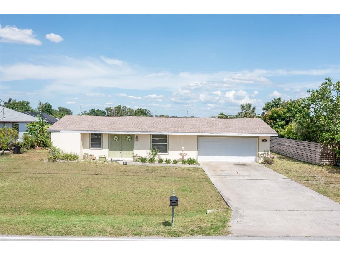 397 W Tarpon Boulevard NW Port Charlotte FL 33952 C7493158 image1