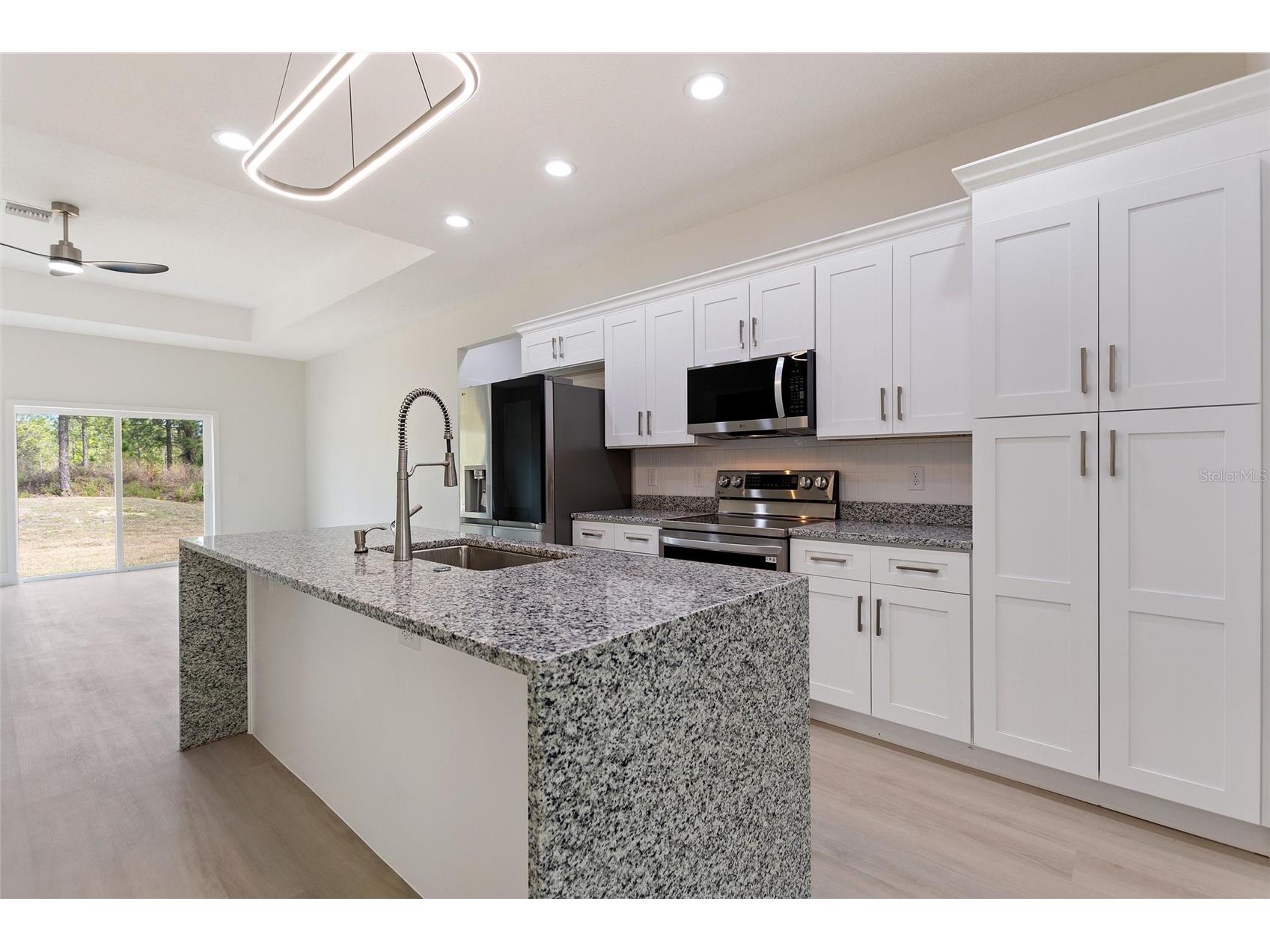 3970 Laguna Drive Indian Lake Estates FL 33855 - LAKE WALK IN WATER P4938052 image3