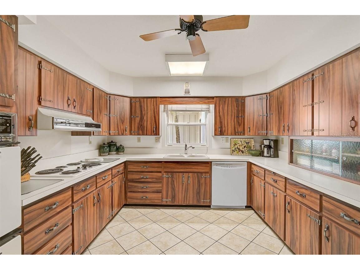 3970 Prairie Dunes Drive Sarasota FL 34238 A4654091 image19