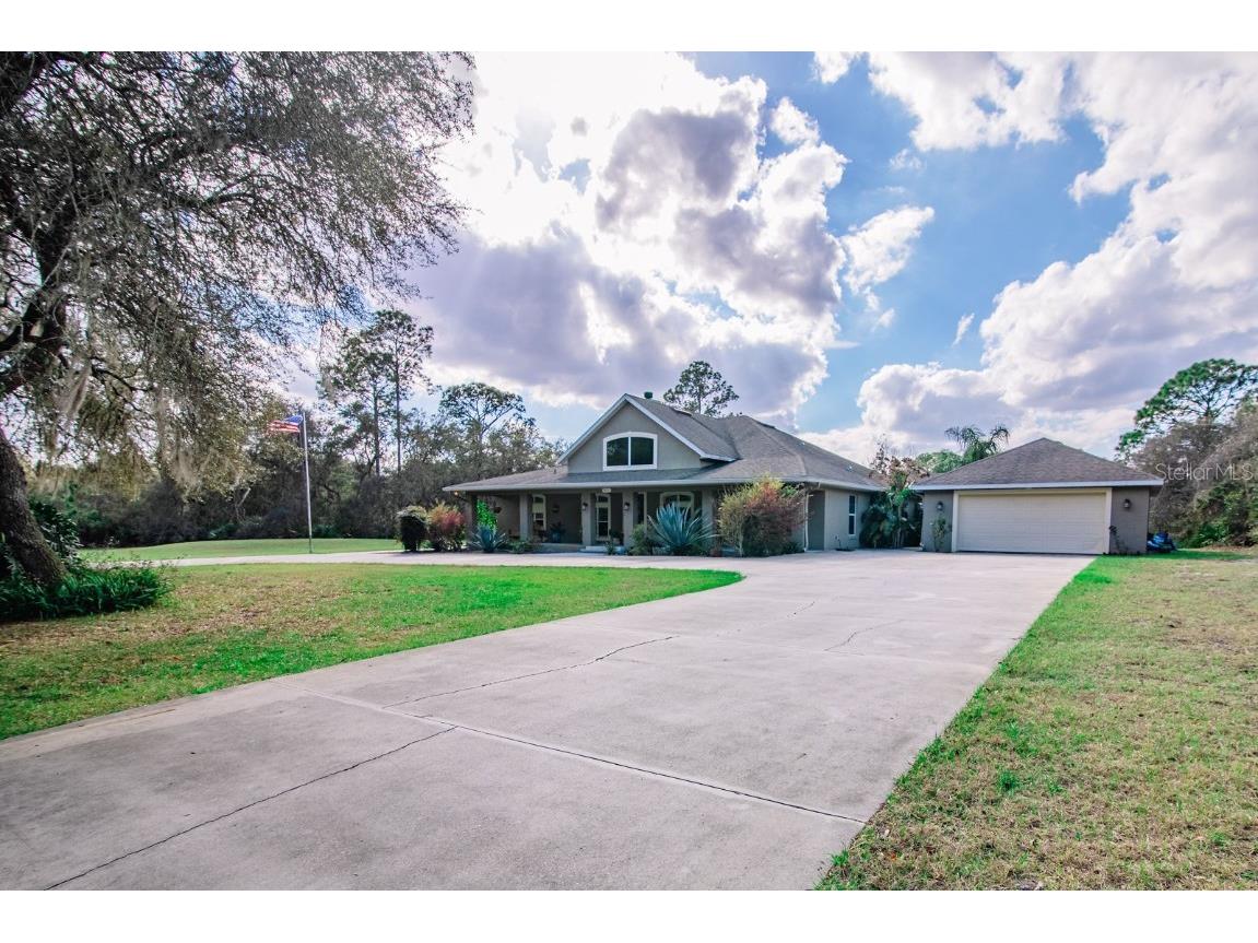 39701 Greenbrier Street Eustis FL 32736 - LAKE NORRIS G5064785 image1