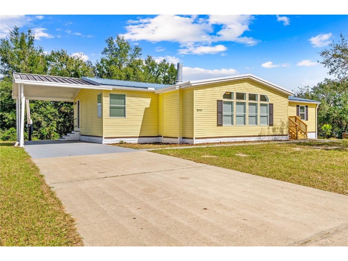 39705 Sunburst Drive Dade City FL 33525 W7871557 image1