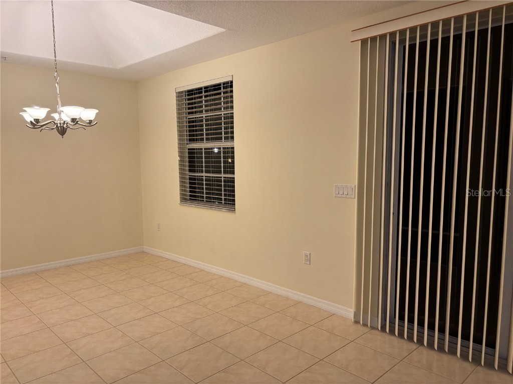 3971 Square East Lane #8 Sarasota FL 34238 A4675572 image10