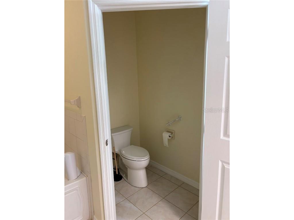 3971 Square East Lane #8 Sarasota FL 34238 A4675572 image21