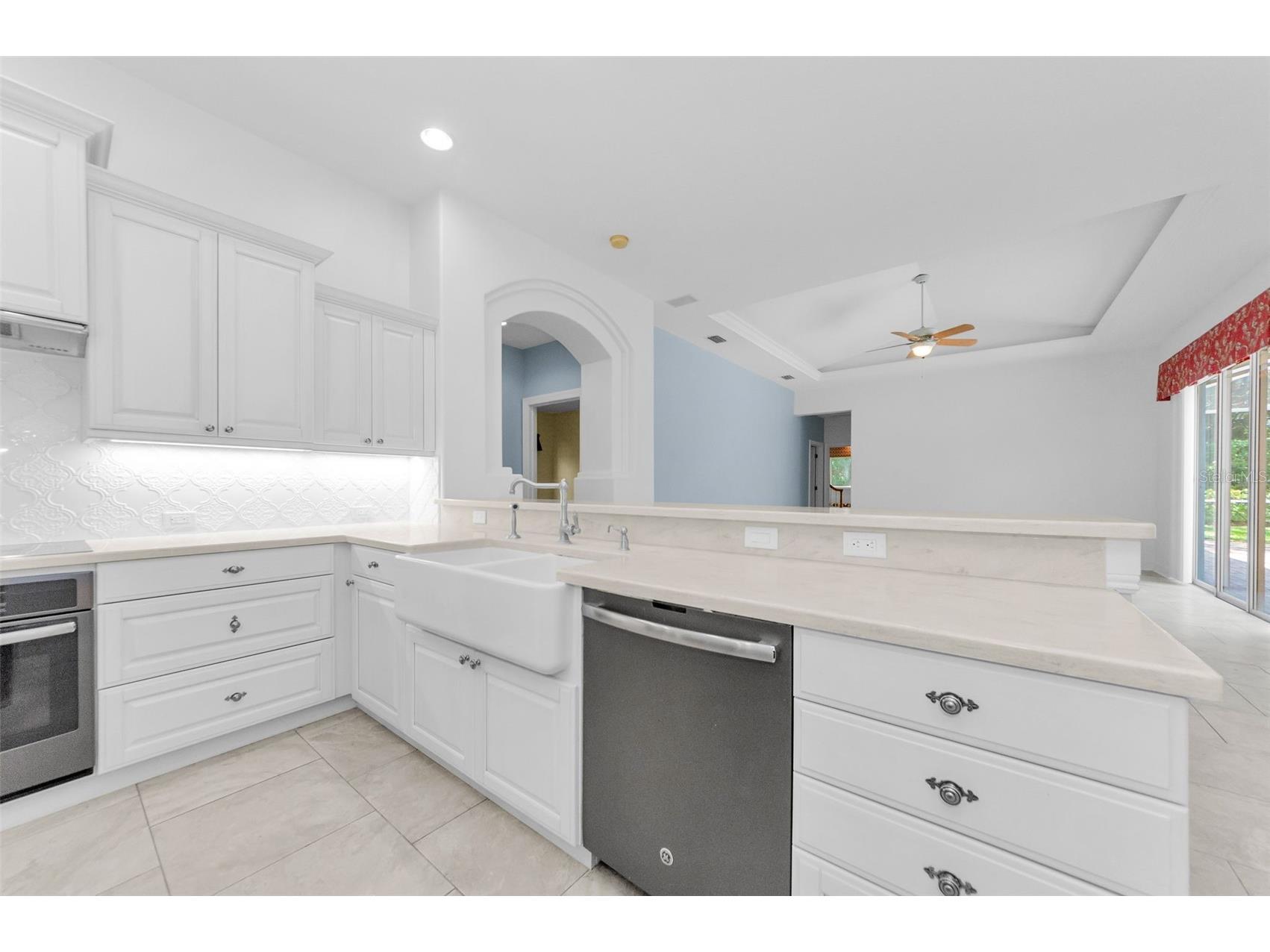 3972 Mimosa Place Palm Harbor FL 34685 TB8478543 image24