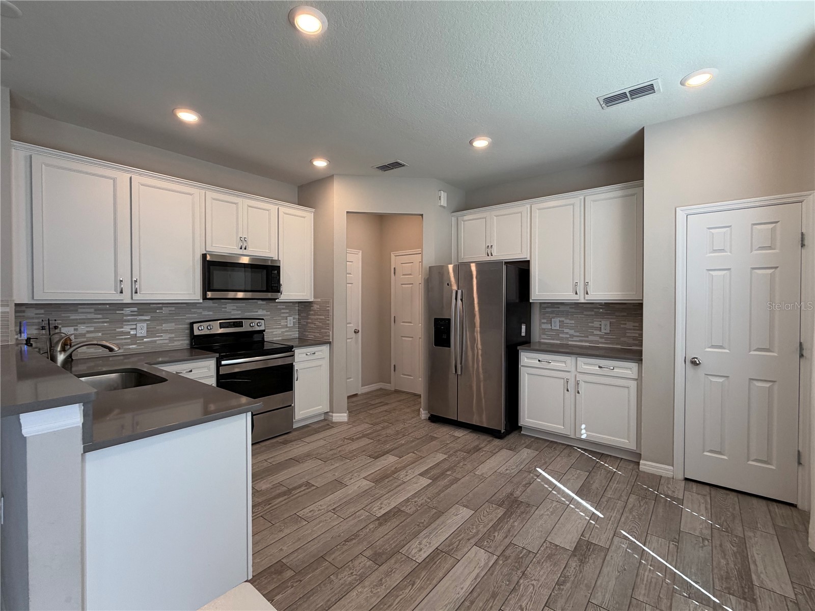 3972 Plainview Drive Orlando FL 32824 O6407120 image6