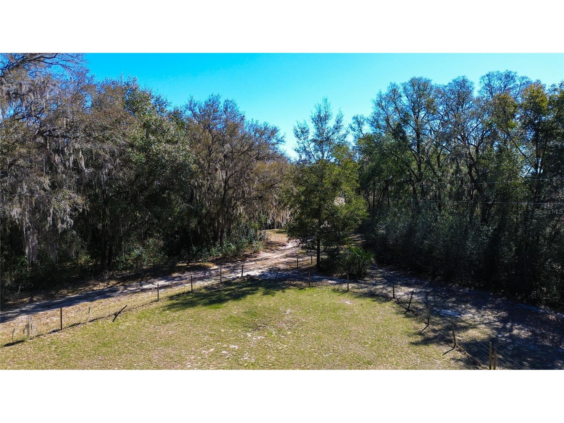 39725 Clay Avenue N Lady Lake FL 32159 OM719027 image2