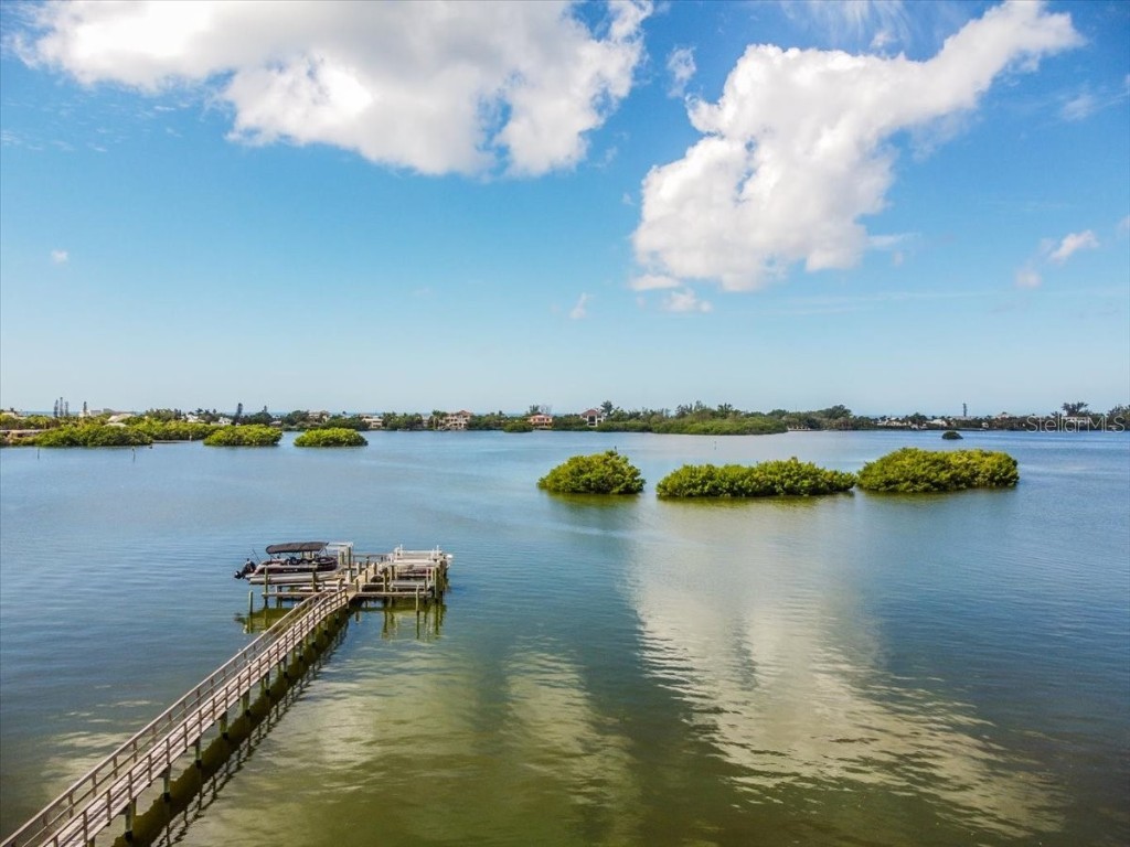 3973 Waypoint Avenue Osprey FL 34229 - LITTLE SARASOTA BAY A4589382 image1